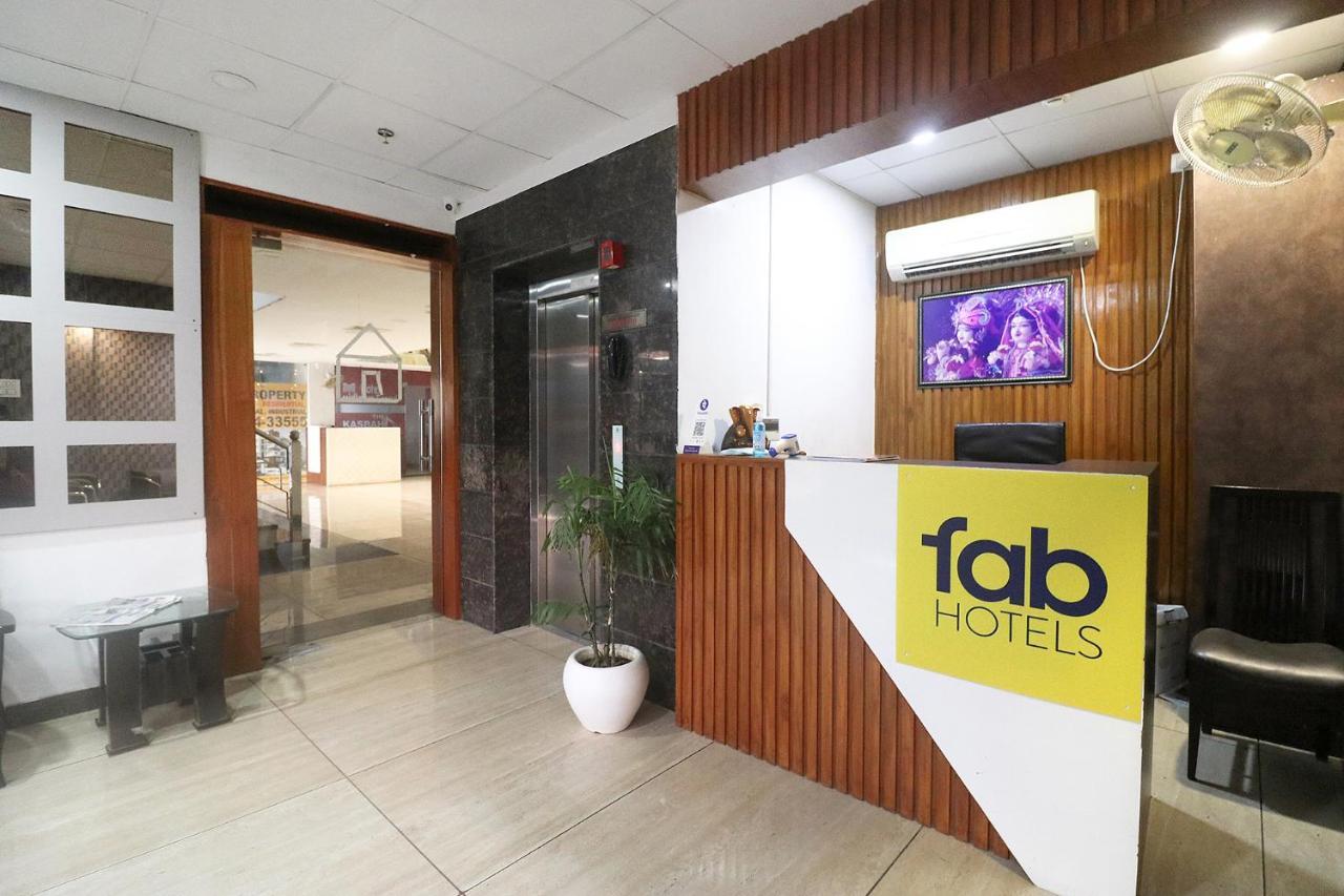 Fabhotel Mid Town Grand 潘切库拉 外观 照片